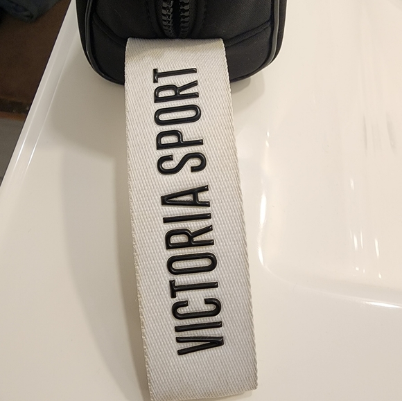 Victoria's Secrect Small Cosmetic Bag - Picture 5 of 5